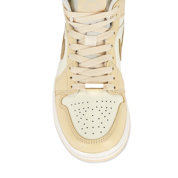 Women’s Air Jordan 1 Mid SE | Size 7.5 | NEW w/Box!! - Picture 2 of 9